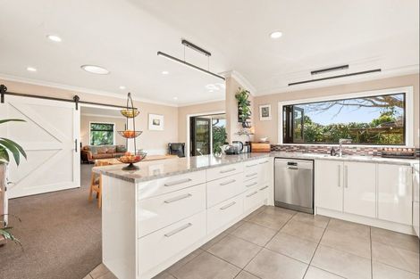 Photo of property in 2 Barnett Place, Te Puke, 3119