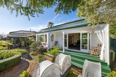 Photo of property in 25 Hampden Street, Picton, 7220