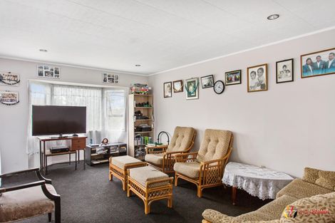 Photo of property in 46 Alabaster Drive, Papatoetoe, Auckland, 2025