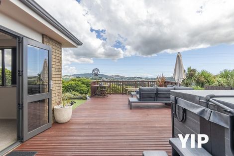 Photo of property in 30 Cedarwood Street, Woodridge, Wellington, 6037