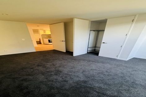 Photo of property in 1/324 Beach Road, Campbells Bay, Auckland, 0630