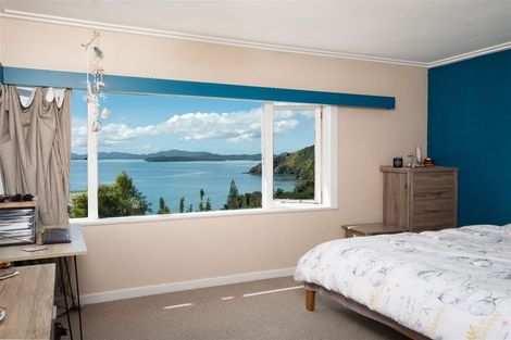 Photo of property in 34 Oneroa Road, Russell, 0202