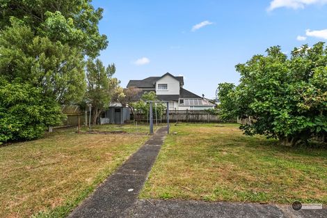 Photo of property in 3 Junction Street, Fairfield, Lower Hutt, 5011