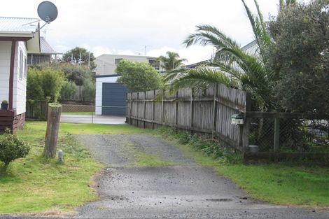 Photo of property in 3 Darroch Slope, Omaha, 0986