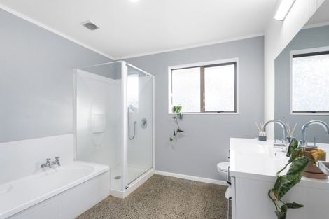 Photo of property in 34 Forrester Drive, Welcome Bay, Tauranga, 3112