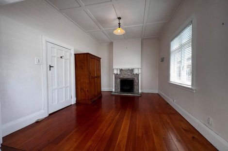 Photo of property in 52 Calliope Road, Devonport, Auckland, 0624