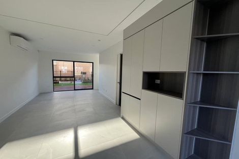 Photo of property in 31 Gunn Way, Hobsonville, Auckland, 0616