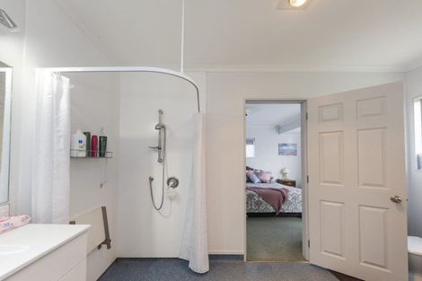 Photo of property in 12a Hurley Place, Awapuni, Palmerston North, 4412