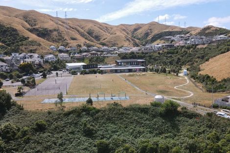 Photo of property in 5 Romaine Road, Churton Park, Wellington, 6037