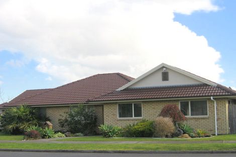 Photo of property in 81 Armoy Drive, East Tamaki, Auckland, 2016