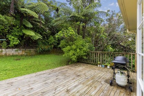 Photo of property in 4 Arapiko Street, Johnsonville, Wellington, 6037