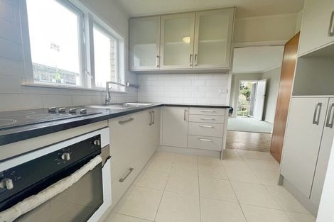 Photo of property in 8/477 Mount Albert Road, Mount Roskill, Auckland, 1042