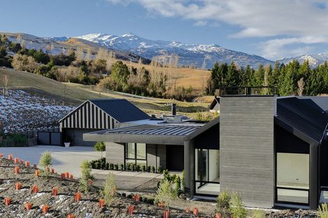 Photo of property in 207 Littles Road, Dalefield, Queenstown, 9371