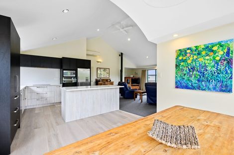 Photo of property in 7 Totara Terrace, Wanaka, 9305