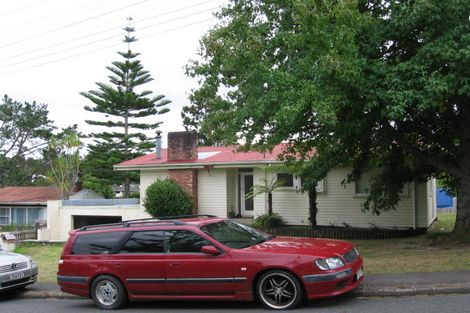Photo of property in 31 Saffron Street, Birkdale, Auckland, 0626