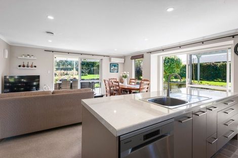 Photo of property in 6 Colesburg Lane, Waihi, 3610