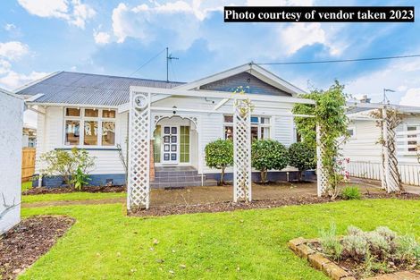 Photo of property in 4 Godwin Crescent, College Estate, Whanganui, 4500