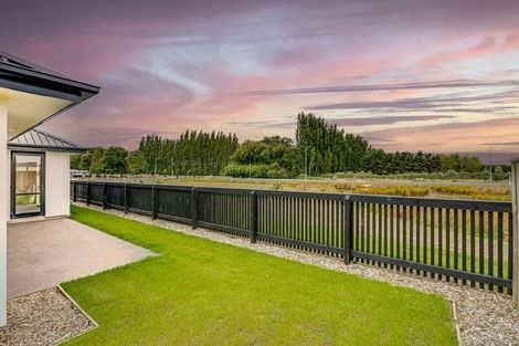 Photo of property in 7 Mills Road, Marshland, Christchurch, 8051