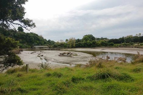 Photo of property in 37 Mokau Road, Oakura, Hikurangi, 0184