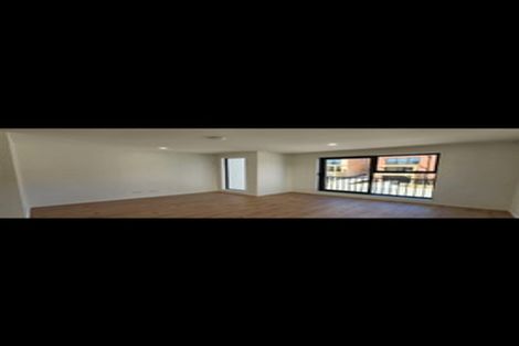 Photo of property in 23 Falcon Crescent, Hobsonville, Auckland, 0618