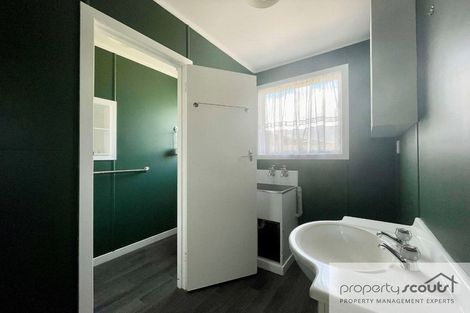 Photo of property in 15a Naumai Place, Spotswood, New Plymouth, 4310