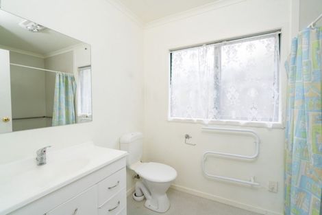 Photo of property in 43 Henry Hill Road, Taupo, 3330