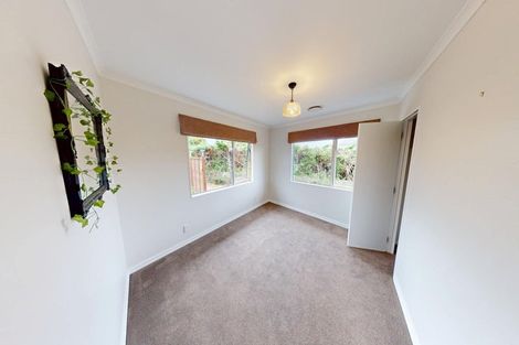 Photo of property in 3 Norna Grove, Waikawa Beach, Levin, 5573