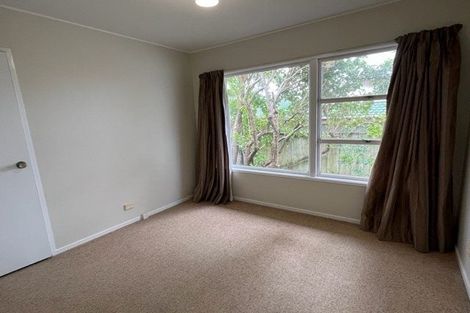 Photo of property in 4 Cromdale Avenue, Highland Park, Auckland, 2010