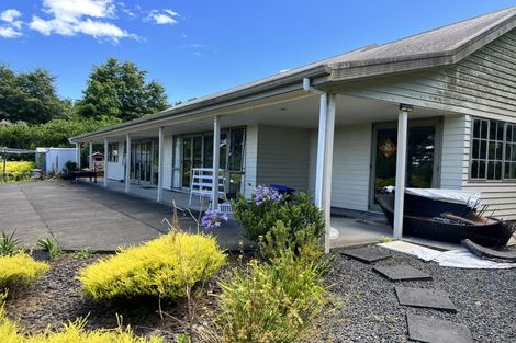 Photo of property in 249 Whitford-maraetai Road, Whitford, Howick, 2571