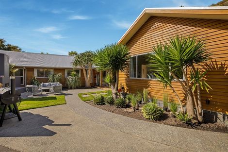 Photo of property in 52 Heberden Avenue, Sumner, Christchurch, 8081