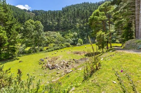 Photo of property in 2021 Akatarawa Road, Akatarawa Valley, Upper Hutt, 5372