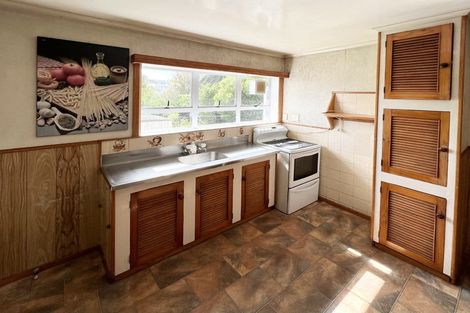 Photo of property in 25 Kaipatiki Road, Glenfield, Auckland, 0629