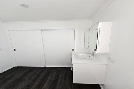 Photo of property in 1d Ingram Street, Naenae, Lower Hutt, 5011