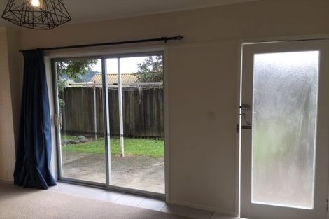 Photo of property in 101 Captain Scott Road, Glen Eden, Auckland, 0602