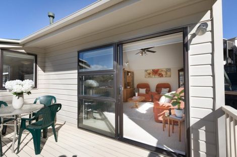 Photo of property in 27a Shackle Lane, Whitby, Porirua, 5024