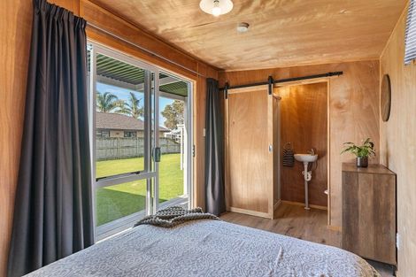 Photo of property in 217 Port Road, Whangamata, 3620