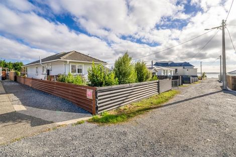 Photo of property in 246f Marine Parade, Bluff, 9814