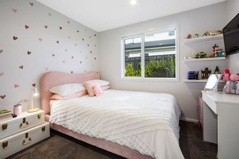 Photo of property in 156 Navigation Drive, Whitby, Porirua, 5024