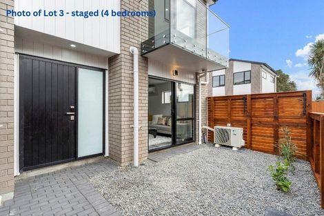 Photo of property in 7b Gladfield Lane, Te Atatu Peninsula, Auckland, 0610