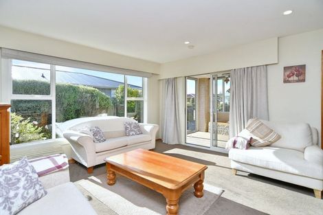 Photo of property in 9 Marlene Street, Casebrook, Christchurch, 8051