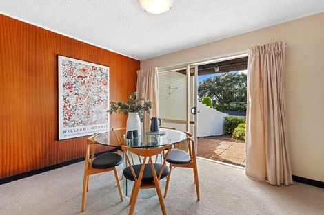 Photo of property in 1/78 Kitchener Road, Milford, Auckland, 0620