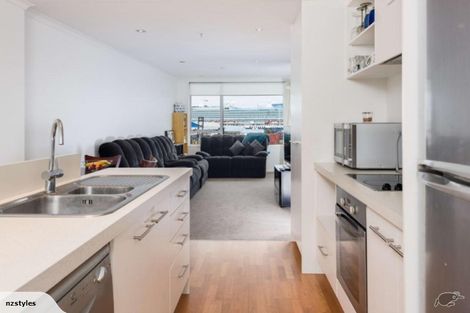 Photo of property in Algarve Apartments, 314/332 Maunganui Road, Mount Maunganui, 3116