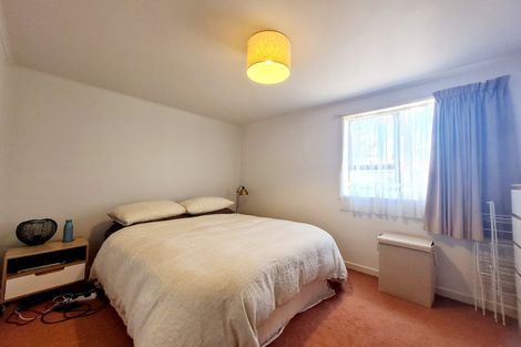 Photo of property in 5 City View Terrace, Birkenhead, Auckland, 0626