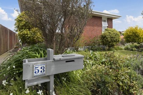 Photo of property in 53 Oakleigh Street, Maungaraki, Lower Hutt, 5010