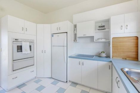 Photo of property in 193 Sandspit Road, Shelly Park, Auckland, 2014