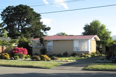 Photo of property in 5 Maces Road, Bromley, Christchurch, 8062
