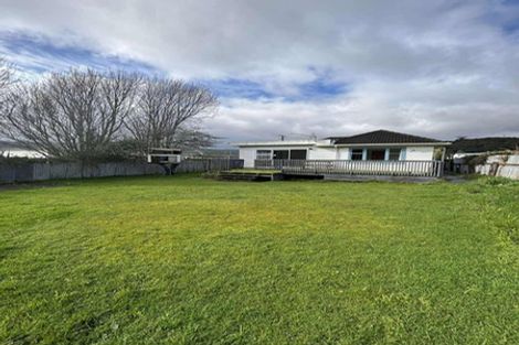 Photo of property in 167b Wainuiomata Road, Wainuiomata, Lower Hutt, 5014