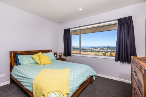 Photo of property in 71 Ross Rise, Kinloch, Taupo, 3385