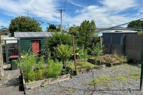 Photo of property in 1/22 Captain Scott Road, Glen Eden, Auckland, 0602