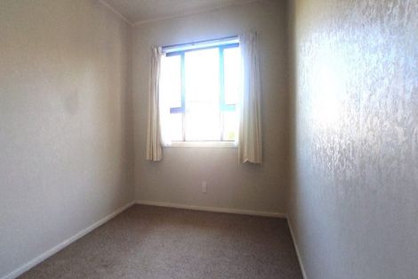Photo of property in 10 Beaufield Lane, Te Atatu Peninsula, Auckland, 0610